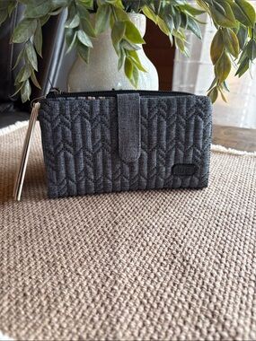 lug Quilted Charcoal Gray Zip Pouch